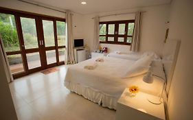 Suites Amma Noronha